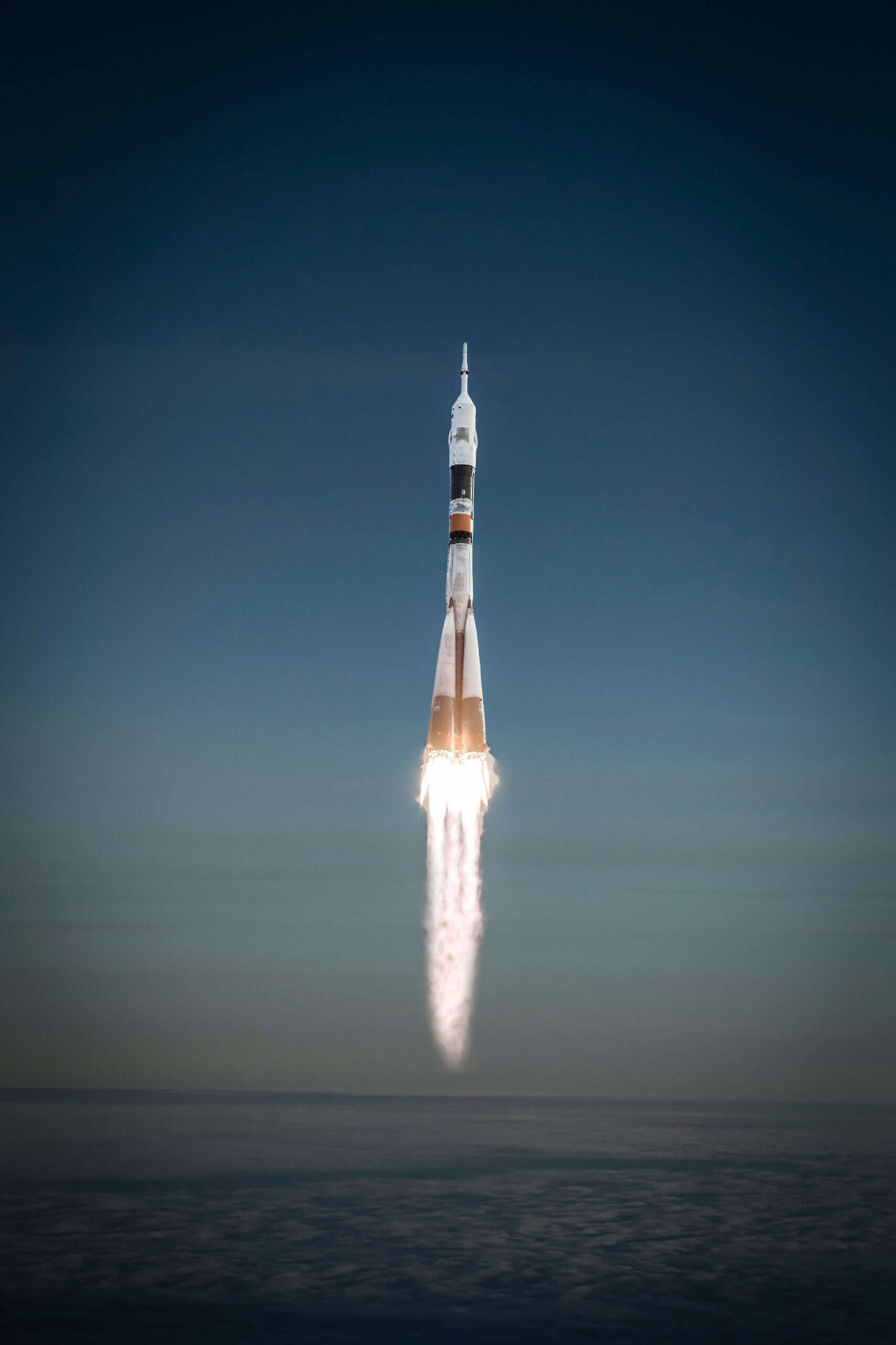 Falcon 9 rocket launch, space exploration, and aerospace engineering.