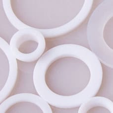 High-quality white rubber O-rings for industrial sealing and gasket applications.